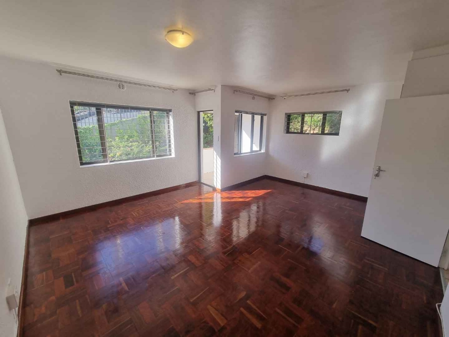0 Bedroom Property for Sale in Sea Point Western Cape